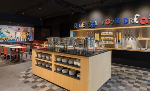 Hotel Kyriad Paris Bercy Village