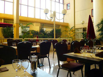Hotel Kyriad Paris Est Bois De Vincennes