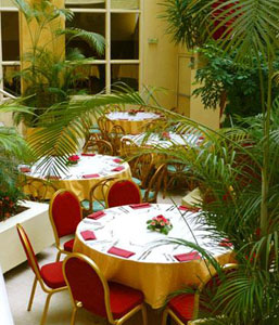Hotel Kyriad Paris Est Bois De Vincennes