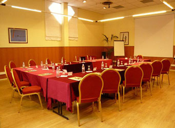 Hotel Kyriad Paris Est Bois De Vincennes