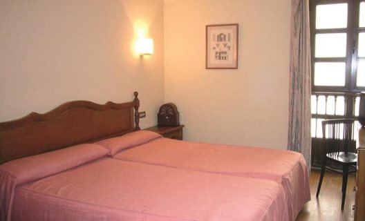 Hotel La Casona De Jovellanos