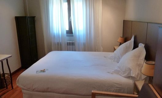 Hotel La Casueña