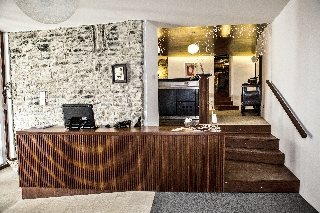 Hotel La Demba