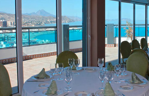 Hotel La Familia Gallo Rojo