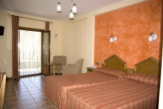 Hotel La Fragua II
