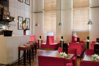 Hotel La Maison Champs Elysees