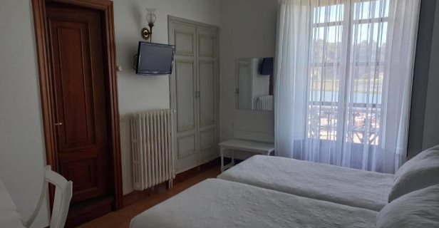 Hotel La Marina
