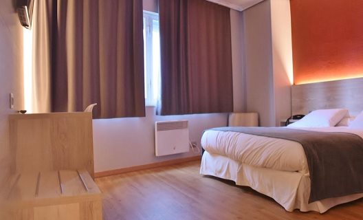 Hotel La Marina
