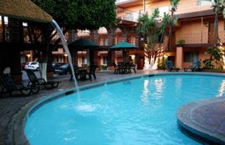 Hotel La Mesa Inn