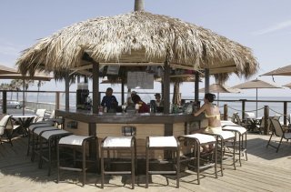 Hotel La Playa Resort & Suites