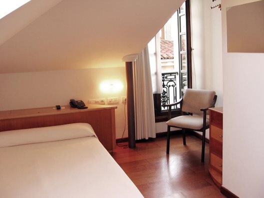 Hotel La Plaza I
