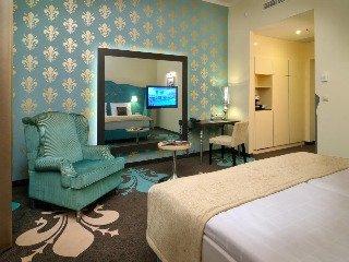 Hotel La Prima Fashion
