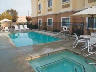 Hotel La Quinta Inn And Suites Tulare