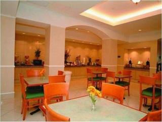 Hotel La Quinta Inn & Suites Arlington North 6 Flags Dr