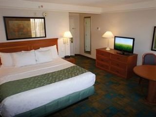 Hotel La Quinta Inn & Suites Oklahome City Nw Expressway