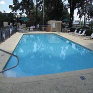 Hotel La Quinta Savannah Southside