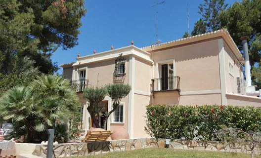 Hotel La Racona