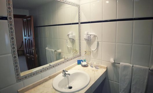 Hotel La Rivera