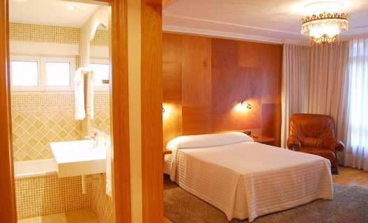 Hotel La Rivera