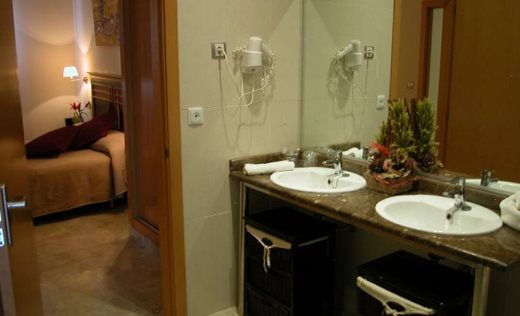 Hotel La Rocina