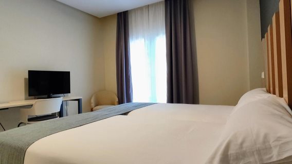 Hotel La Sagra Yuncos