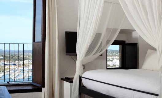 Hotel La Torre Del Canonigo
