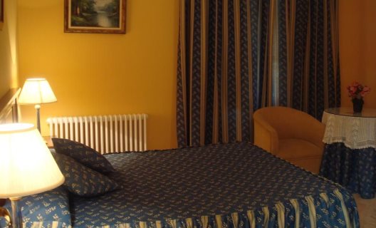Hotel La Zubia