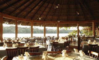 Hotel Laguna Lodge