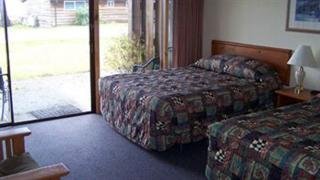 Hotel Lake Quinault Lodge
