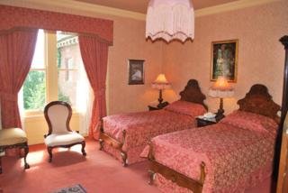 Hotel Lands Of Loyal