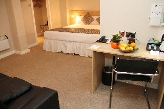 Hotel Lansdowne