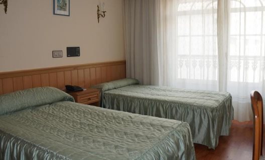 Hotel Larry
