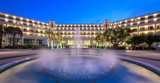 Hotel Las Arenas Balneario Resort Spa