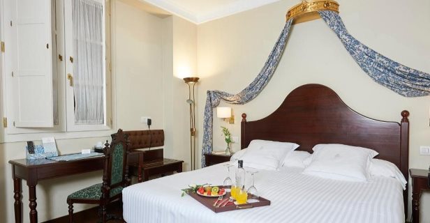 Hotel Las Casas De El Arenal