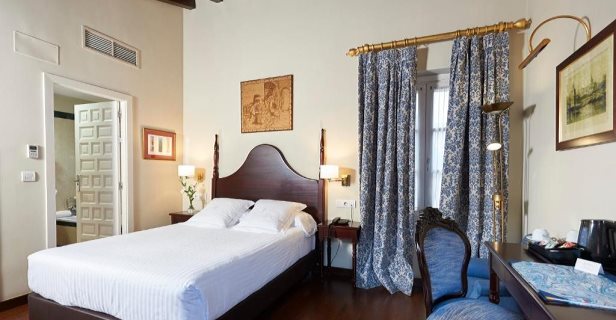 Hotel Las Casas De El Arenal