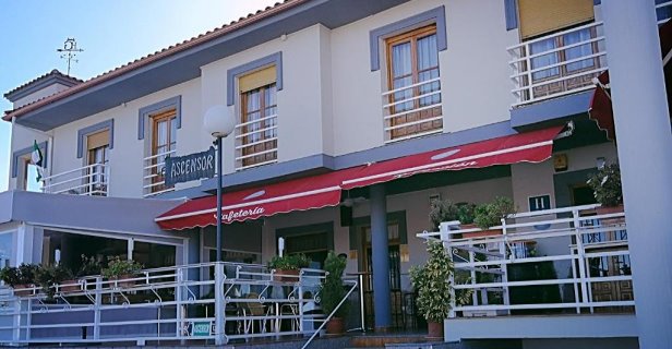Hotel Las Glorias