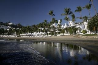 Hotel Las Hadas Golf Resort & Marina