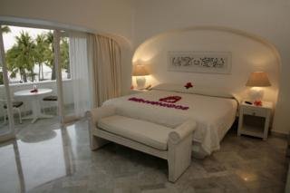 Hotel Las Hadas Golf Resort & Marina
