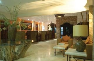 Hotel Las Palmas Beach Resort