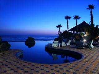 Hotel Las Rocas Resort & Spa