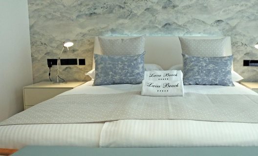 Hotel Lava Beach