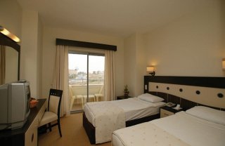 Hotel Lavitas