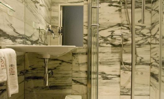 Hotel Lavra Guesthouse