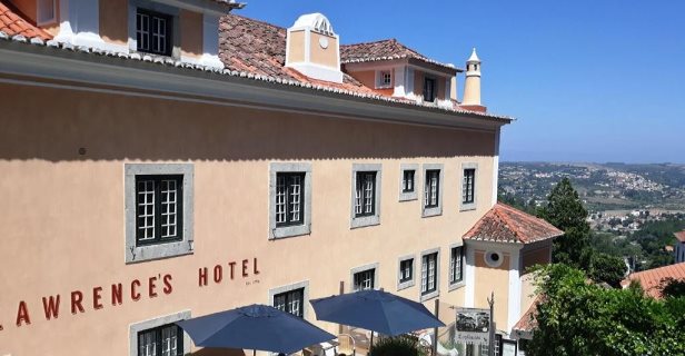Hotel Lawrence's
