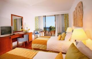 Hotel Le Meridien Limassol Spa And Resort