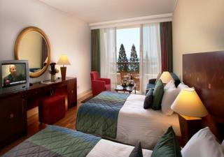 Hotel Le Meridien Limassol Spa And Resort