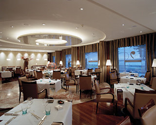 Hotel Le President Wilson