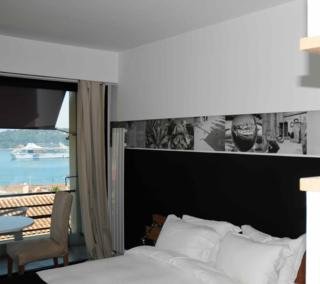Hotel Le Versailles
