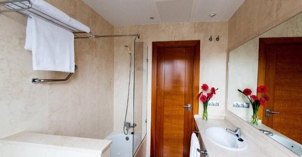 Hotel Leflet Valme