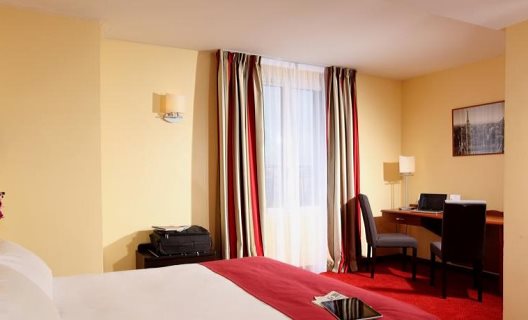 Hotel L'elysee Val D'europe At Disneyland Paris